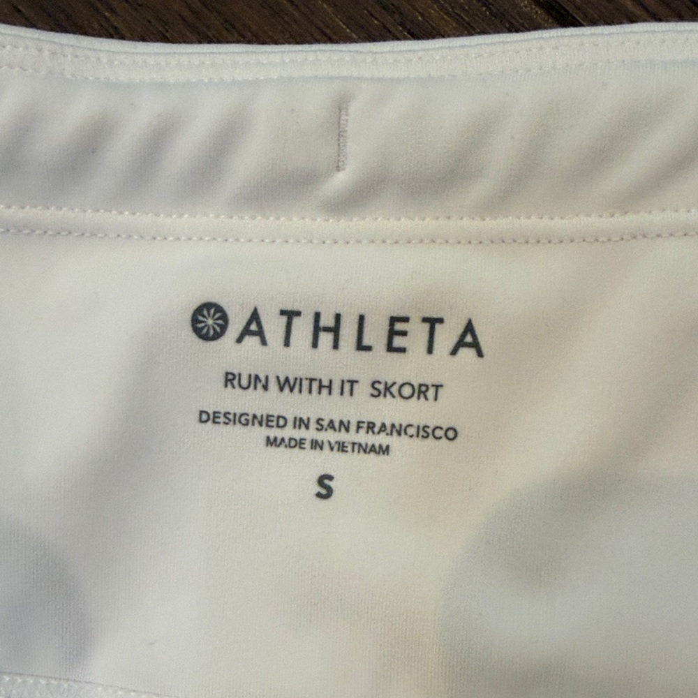 Athleta Run With It Skort White Size Small C18-008 - Picture 2 of 6